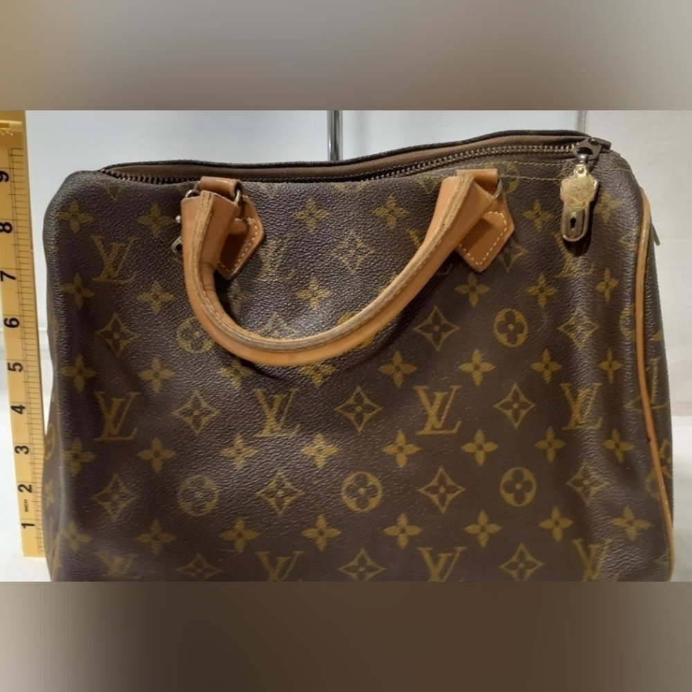 Louis Vuitton Classic Monogram Speedy 35 Bag EUC with COA - Picture 4 of 9